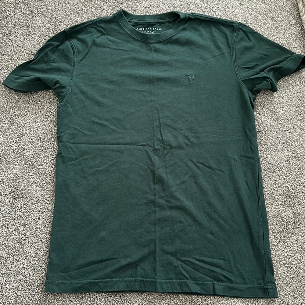 American eagle tshirt